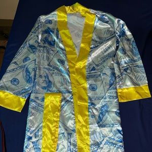 Money Robe